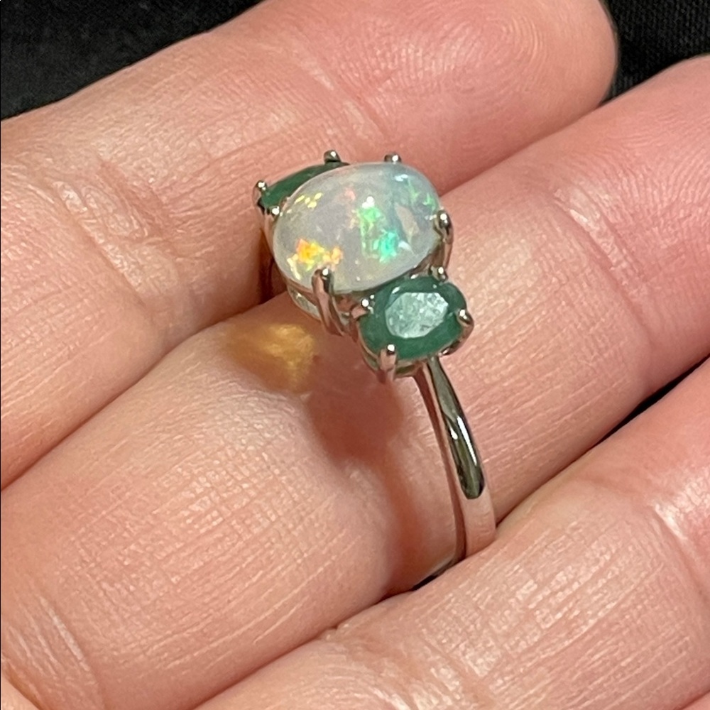 NWT Natural Opal & Natural Emerald Ring 925 Sterling Silver Size 10 - Picture 8 of 14